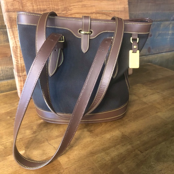 Dooney & Bourke Handbags - Dooney & Bourke Bucket Bag with Key Fob